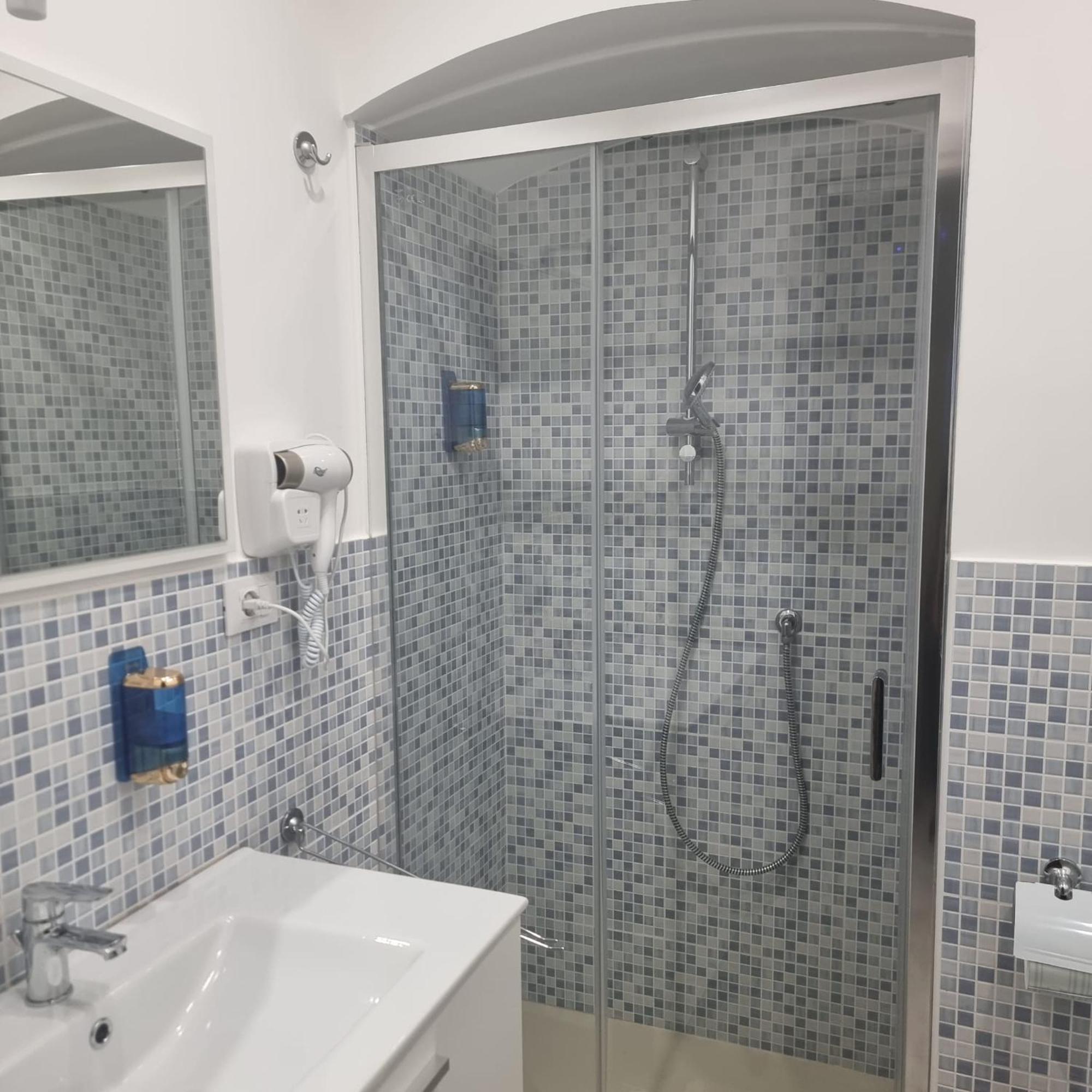 Bed and Breakfast Al Punto Giusto Catania Esterno foto