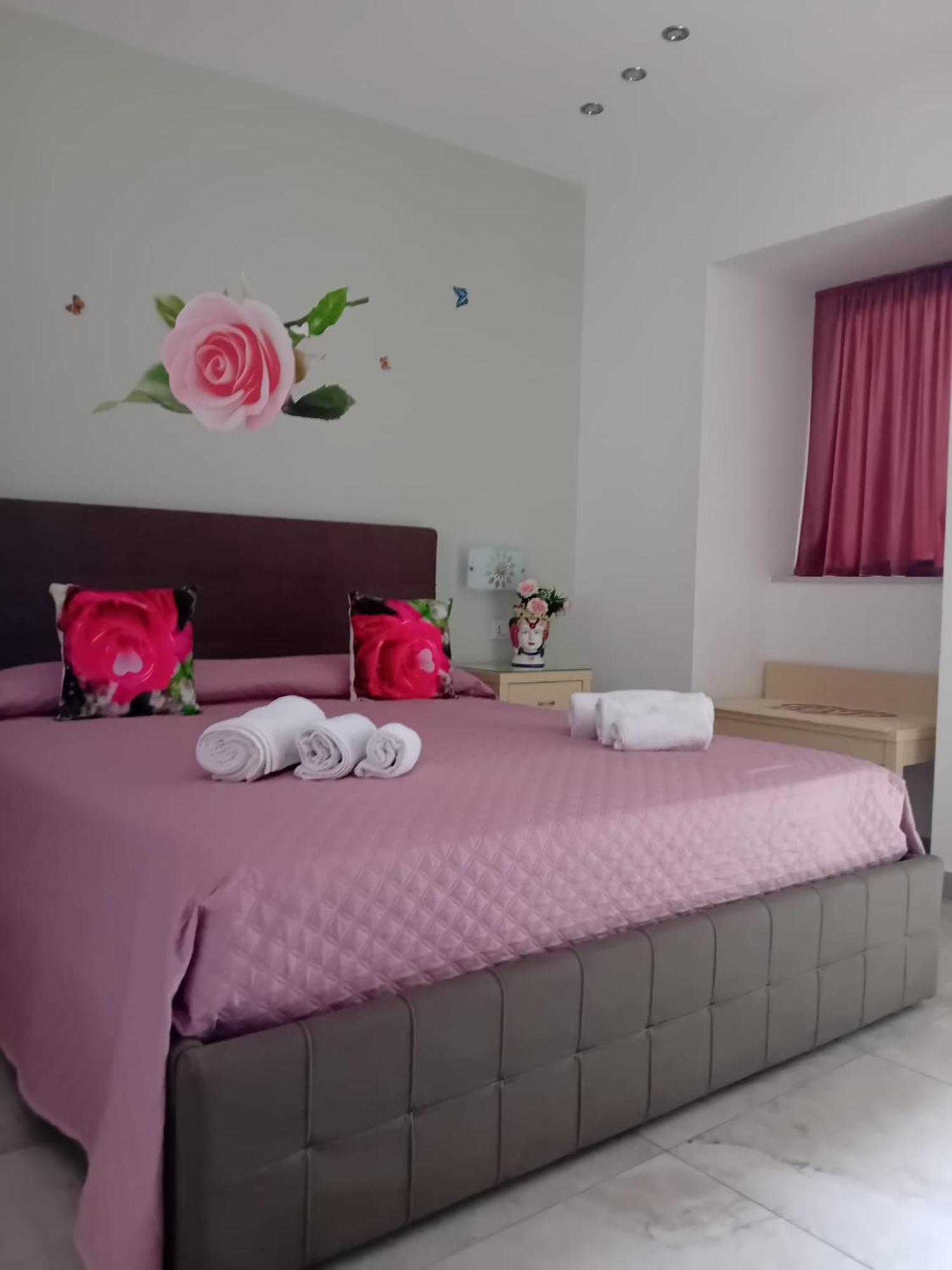 Bed and Breakfast Al Punto Giusto Catania Esterno foto