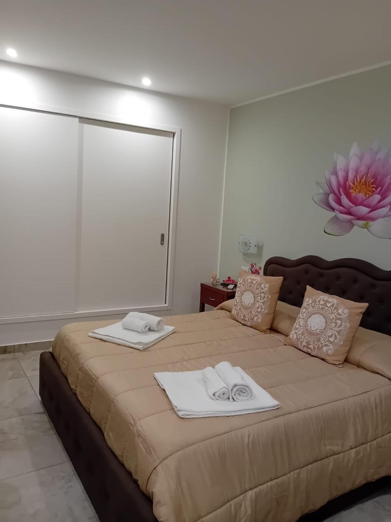 Bed and Breakfast Al Punto Giusto Catania Esterno foto