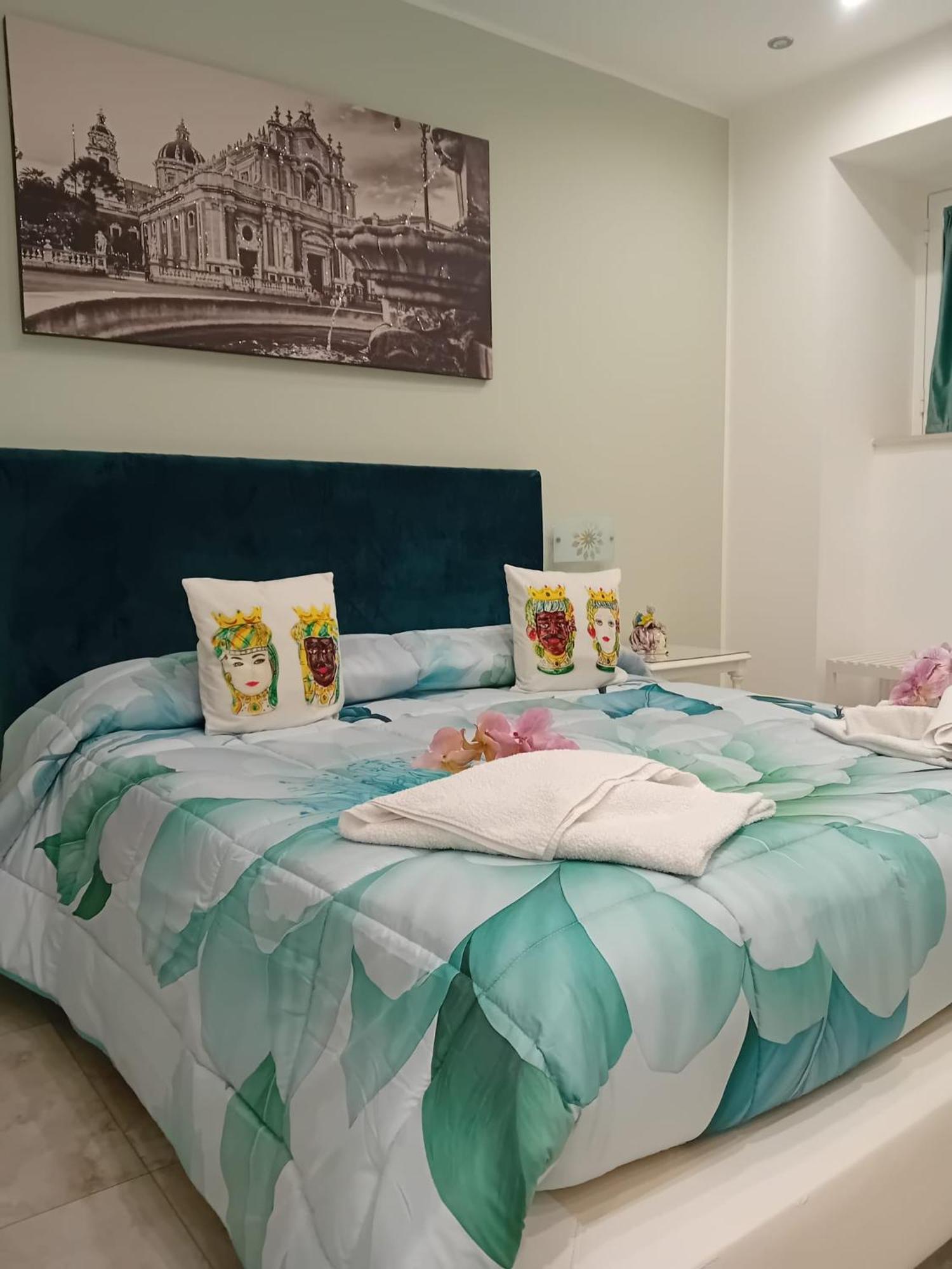 Bed and Breakfast Al Punto Giusto Catania Esterno foto